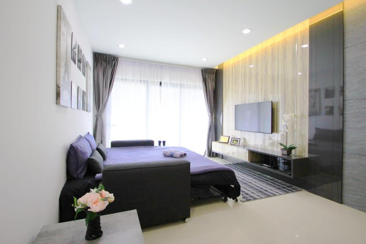 A Stylish High-Floor 2Br Suasana Suites Views Johor Bahru Exterior foto